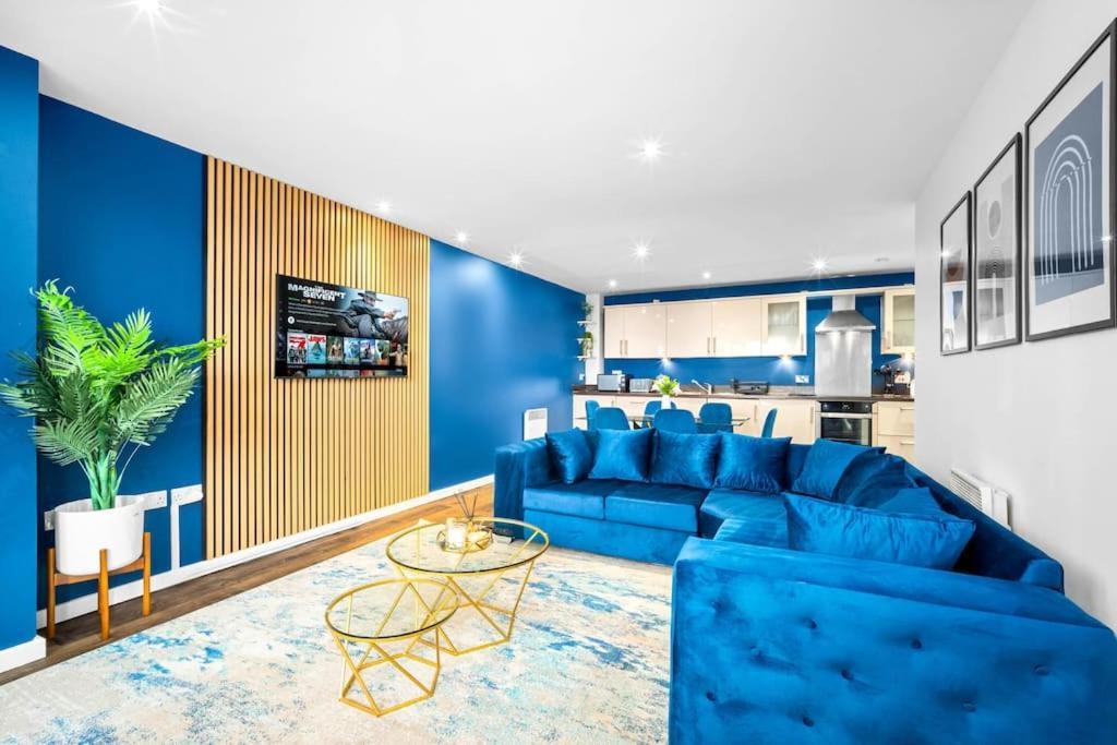 Spacious 2 Bed Apt B'Ham Cc With Parking Sleeps 7 Birmingham Luaran gambar